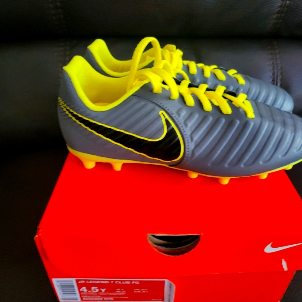 Nike size 4.5